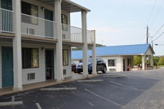 Americas Best Value Inn Kodak - Sevierville Exterior photo